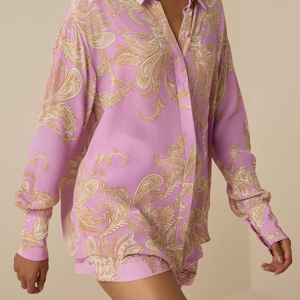 NWT Hemant and Nandita Jiah Crepe Oversized shirt